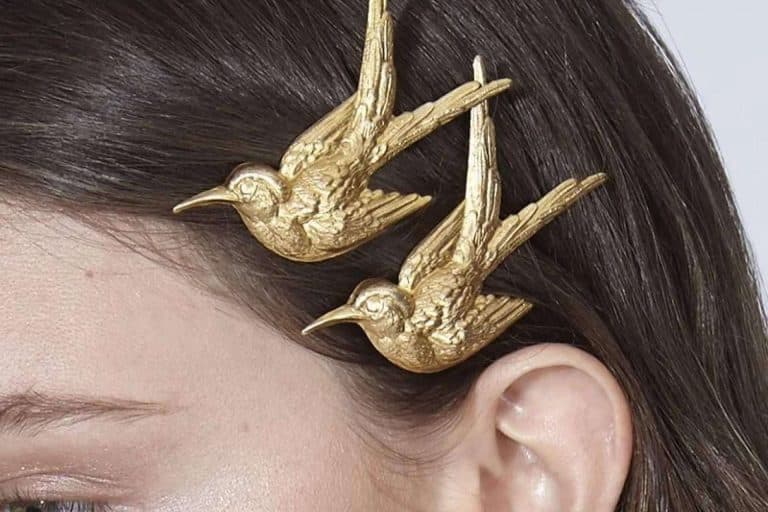 Dar a un look un toque diferente con broches originales y únicos en Trepillé