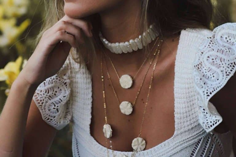 Trepillé habla de una tendencia que no pasa de moda, combinar collares artesanales