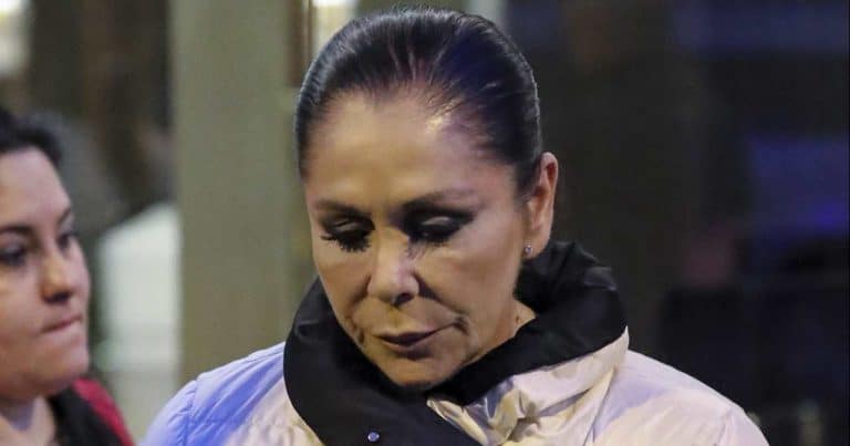 Isabel Pantoja: su dolorosa reacción la ver las imágenes de la boda de su hija