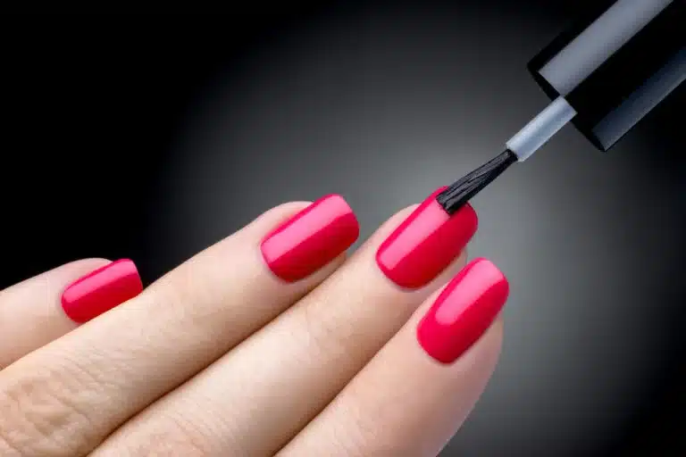 Los 10 colores de uñas que serán tendencia este invierno 