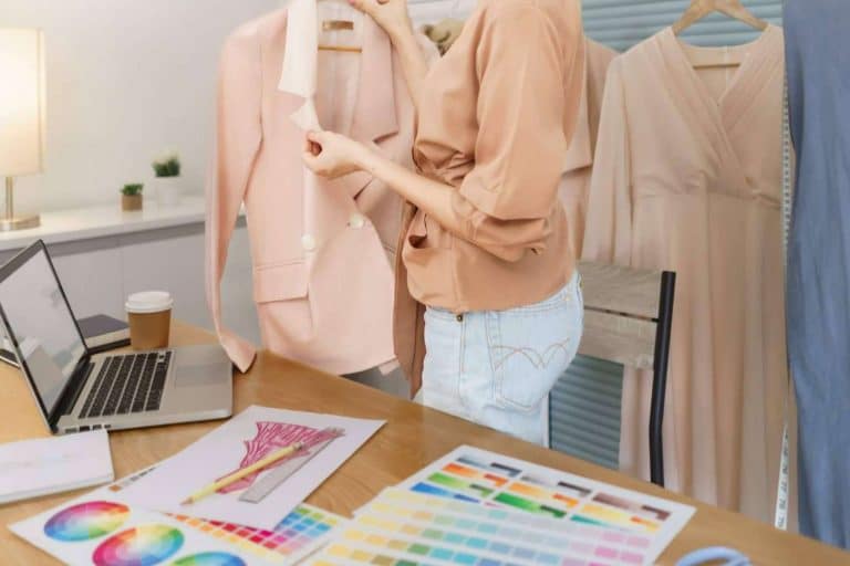 Gesenco Formación es una escuela de diseño de moda que se especializa en la formación a distancia
