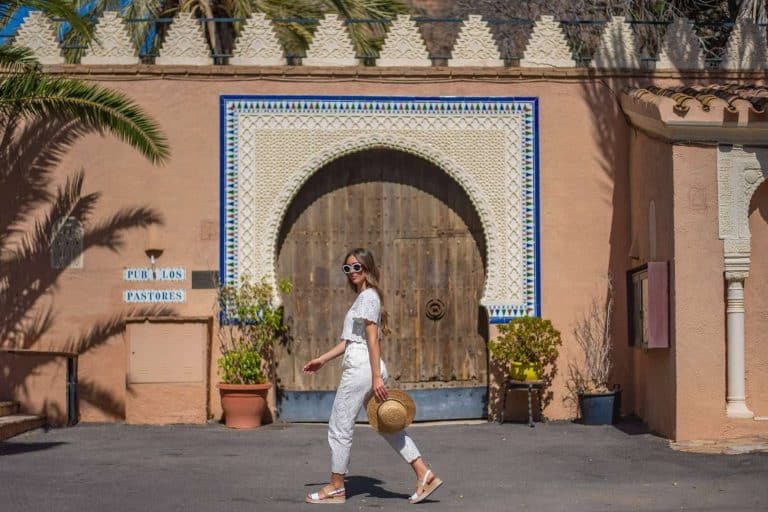 La marca PURAVIDA Shoes regala semillas con sus cómodas sandalias