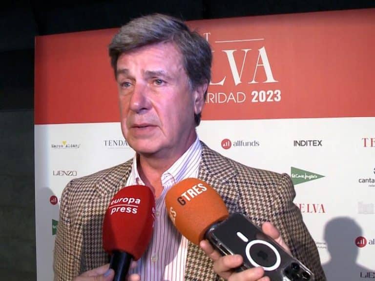 Cayetano Martínez de Irujo, dardo definitivo a sus hermanos excluyéndolos de su familia