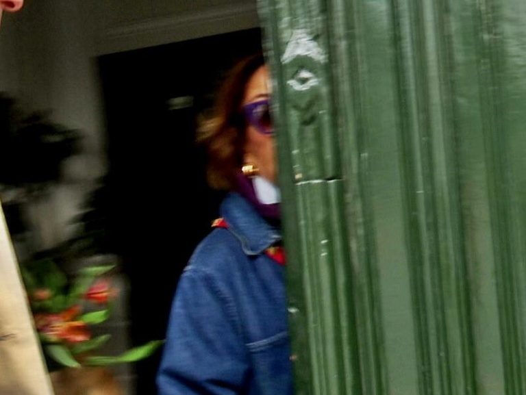 Naty Abascal guarda silencio ante la petición de cárcel de la Fiscalía para su hijo