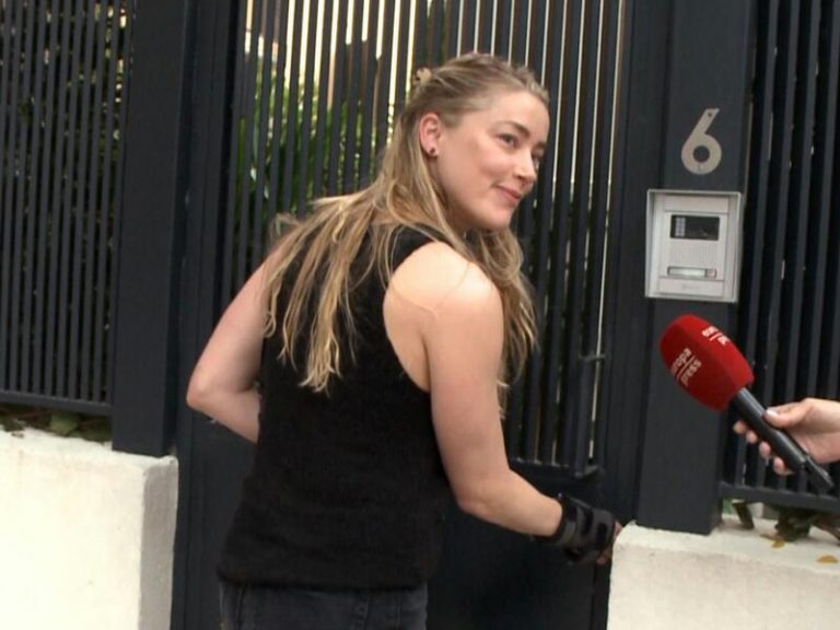 Así ha reaccionado Amber Heard a las palabras de su ex marido, Johnny Depp, sobre el momento en el que tocó fondo