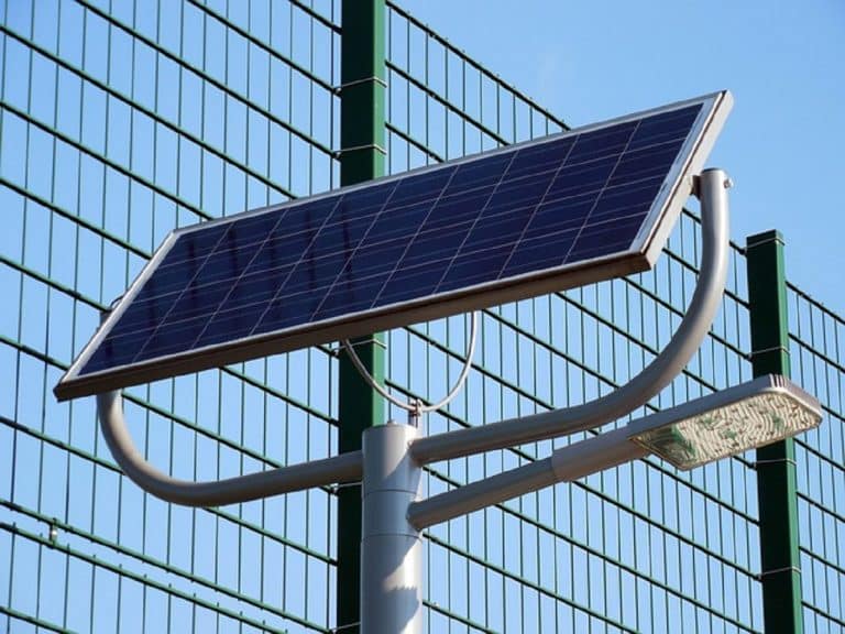 ¿Qué suelen costar las placas solares en España?