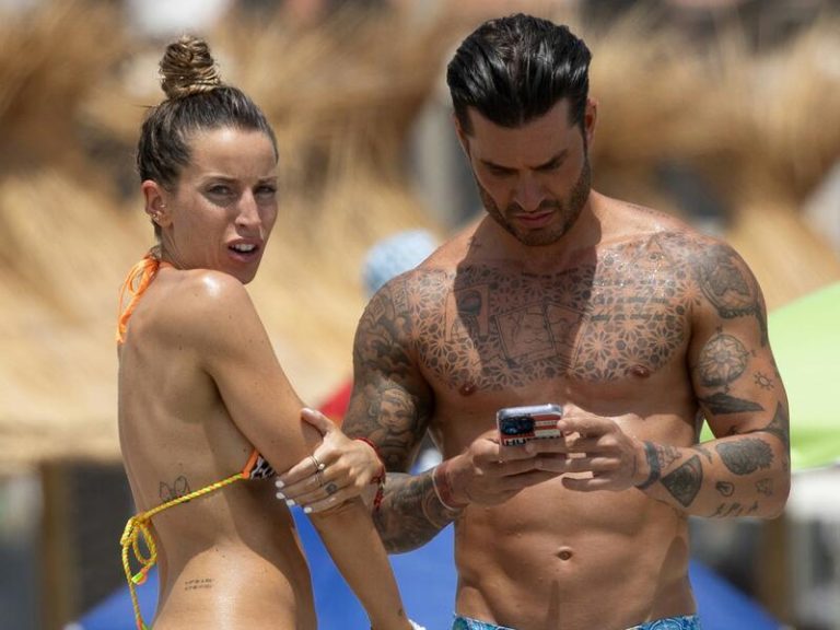 Marta Castro y Rodri Fuertes, derroche de complicidad durante su romántica escapada a Ibiza