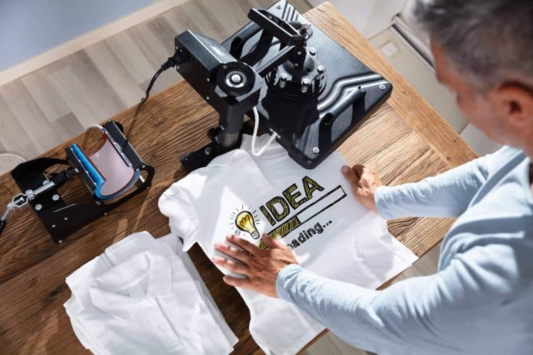 Los servicios de impresión de camisetas de Srflyer.com
