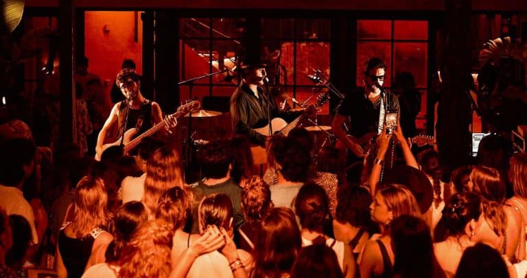 El Morat más exclusivo en el nuevo Beach Bar, Restaurante y Club «Playa Soleil» de Ibiza