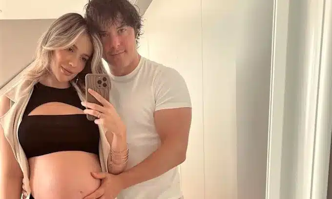 Jordi Cruz da las gracias al equipo del Hospital Quirónsalud Barcelona tras el nacimiento de su hijo Noah