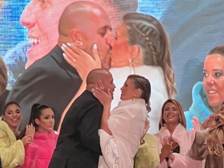 María Jesús Ruiz se casa por sorpresa con Curro Rodríguez