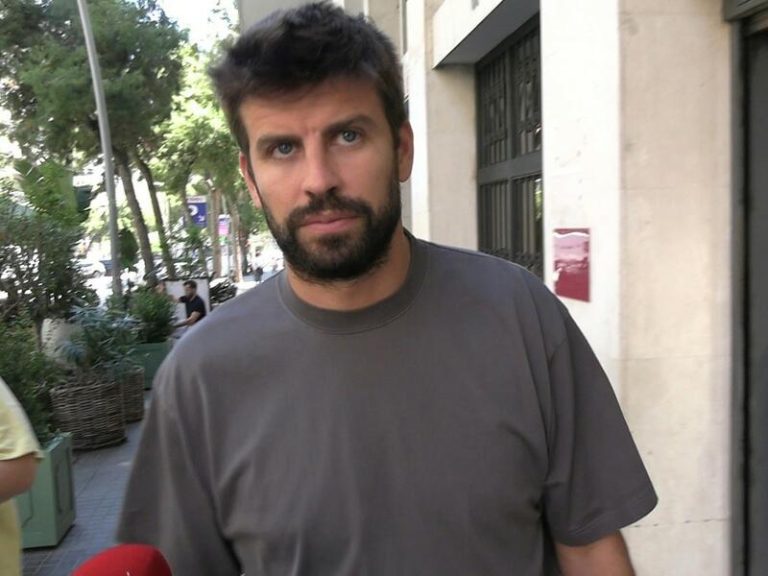 Gerard Pique pasa de largo al ser preguntado por ‘El Jefe’
