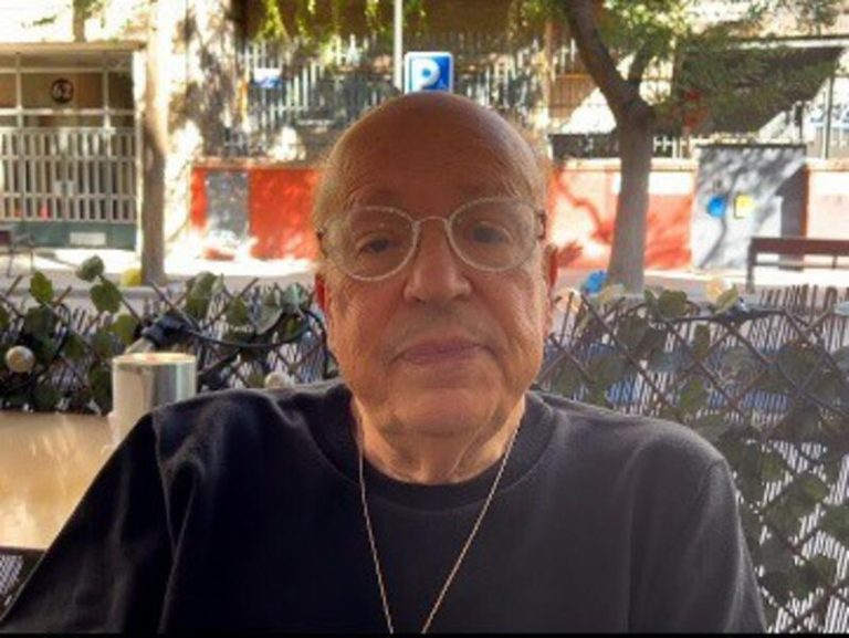 Rappel da explicaciones sobre su ausencia en el funeral de María Teresa Campos