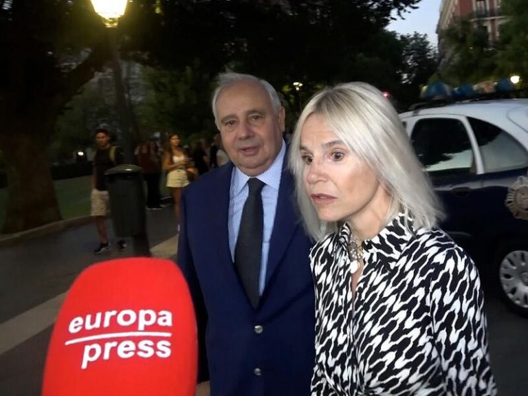 Eugenia Martínez de Irujo reacciona a las demoledoras declaraciones de su hermano Cayetano