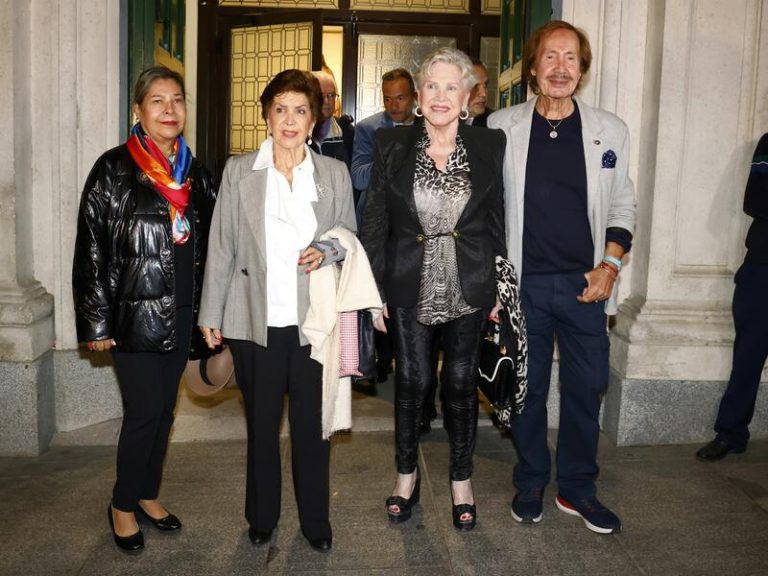 Augusto Algueró, gran ausente en el funeral de Carmen Sevilla