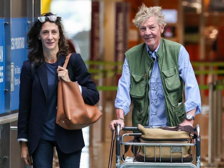 Ernesto de Hannover es la viva imagen de la felicidad en su reaparición c