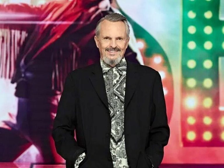 Miguel Bosé acude a ‘Vamos a ver más’ a hablar de su biopic