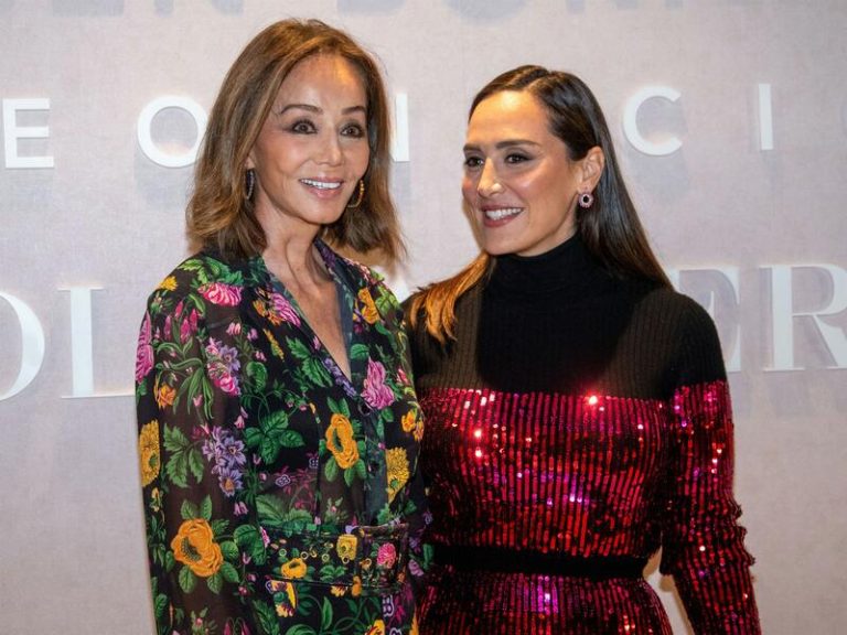 Tamara Falcó presume de familia acudiendo junto a Isabel Preysler e Íñigo Onieva