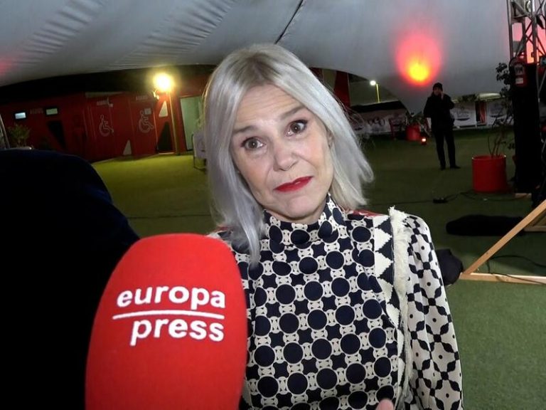 Eugenia Martínez de Irujo prefiere mantenerse al margen de la polémica de Genoveva Casanova