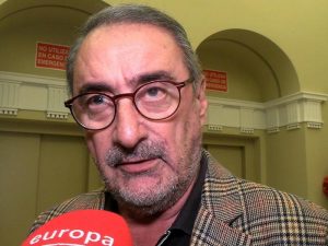 Carlos Herrera sale en defensa de Genoveva Casanova y quita hierro a sus imágenes con Federico de Dinamarca