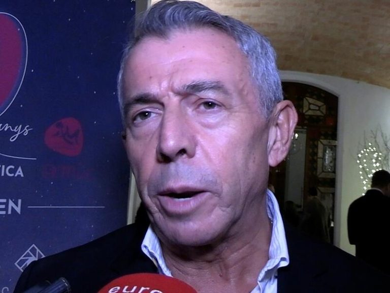 José Luis ‘El Turronero’ evita hablar sobre las polémicas de Bertín Osborne y Gabriela Guillén