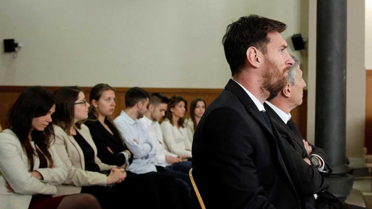 Lo que escondía el estilismo de Shakira en su juicio contra Hacienda