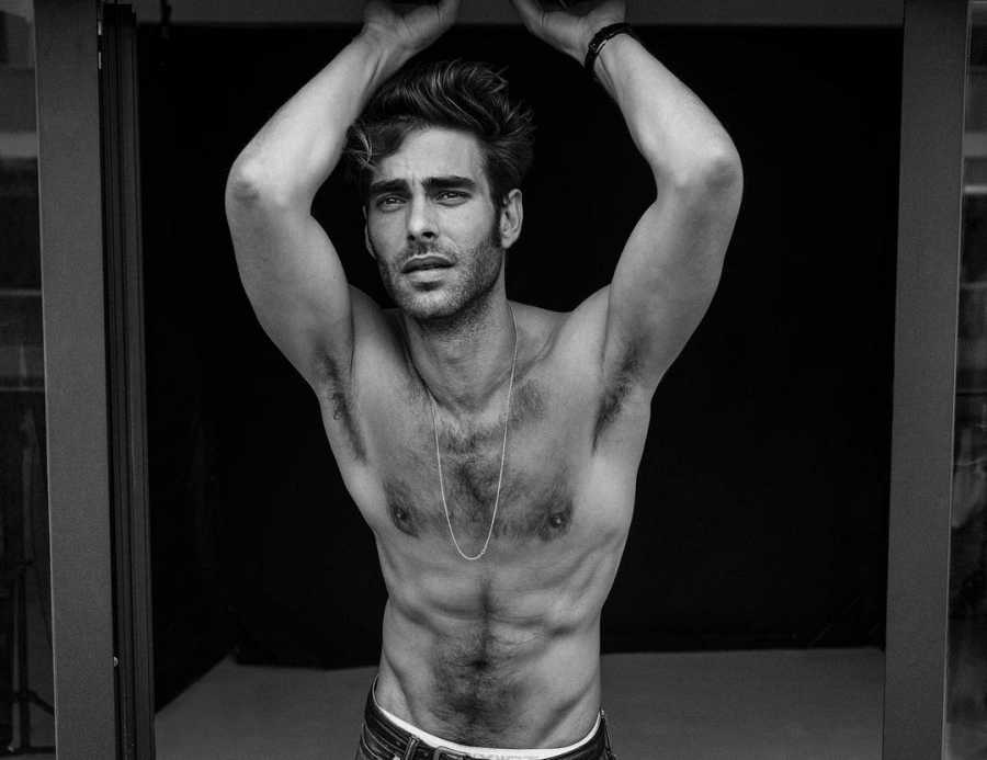 Jon Kortajarena: más allá de la pantalla, un influencer auténtico