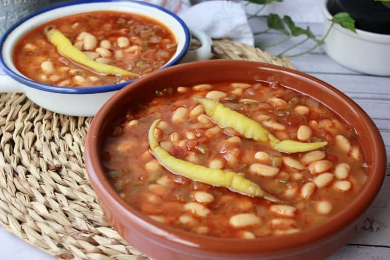 Pochas frescas a la navarra: una deliciosa receta lista en pocos minutos
