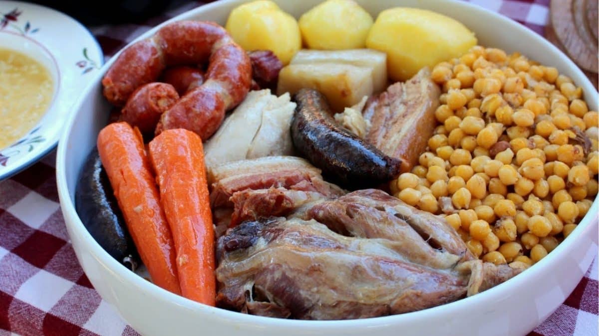 Receta de cocido madrileño, ideal para estos días de frío y lluvia