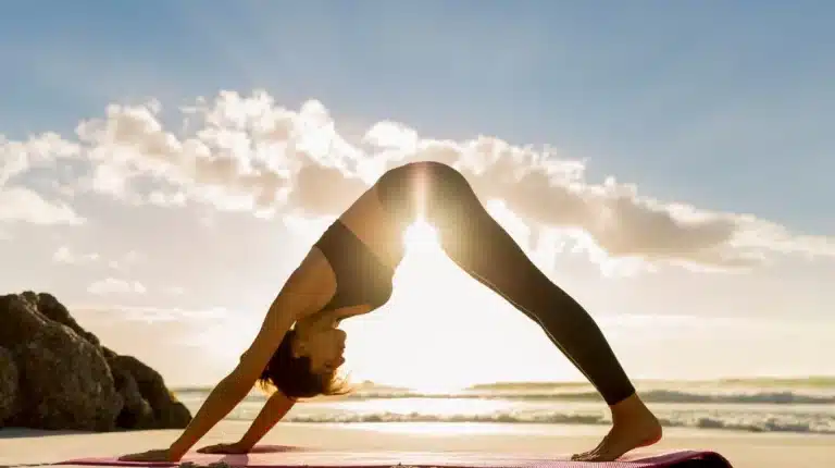 Yoga: transforma tu cuerpo y mente con el poder ancestral de la flexibilidad y la paz