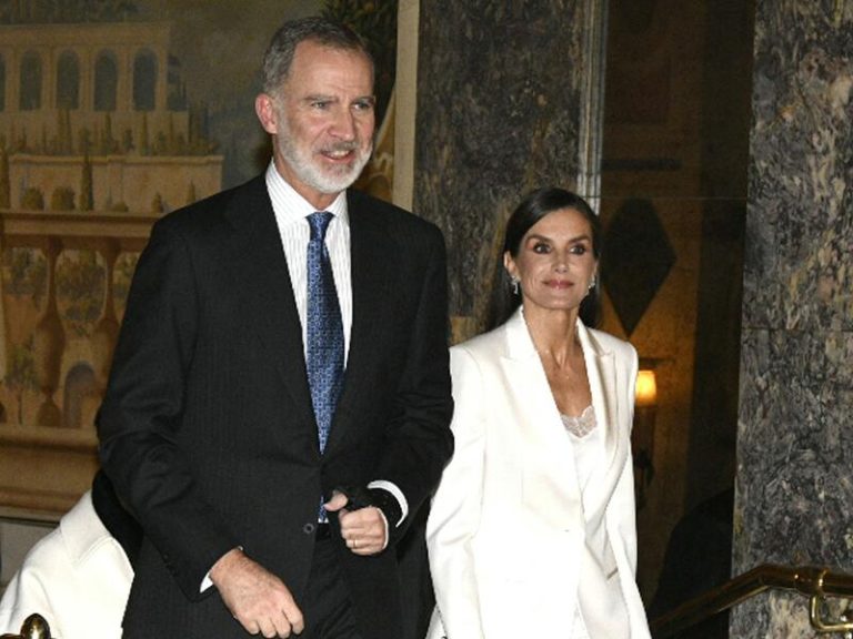 ‘Tan solo el fin del mundo’ en el Matadero: El plan romántico y privado de los Reyes Felipe y Letizia