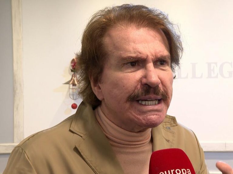 Edmundo Arrocet recalca que las hijas de María Teresa Campos no iban a verla a su casa