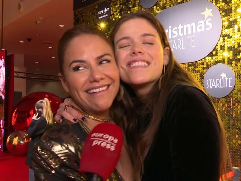 Luna Lozano presume de su buena relación con su madre, Mónica Hoyos