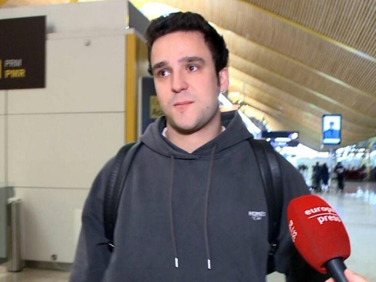 Froilán se marcha a Abu Dabi tras celebrar el cumpleaños de su madre