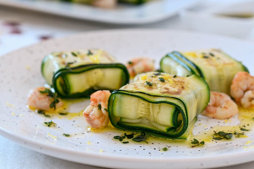 Receta de raviolis de calabacín rellenos de gambas, el entrante para estas fiestas