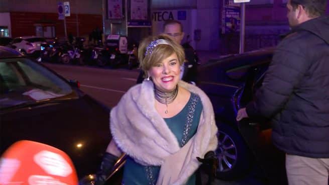 El extravagante disfraz de Soraya Sáenz de Santamaría en la fiesta de Alejandro Sánz 