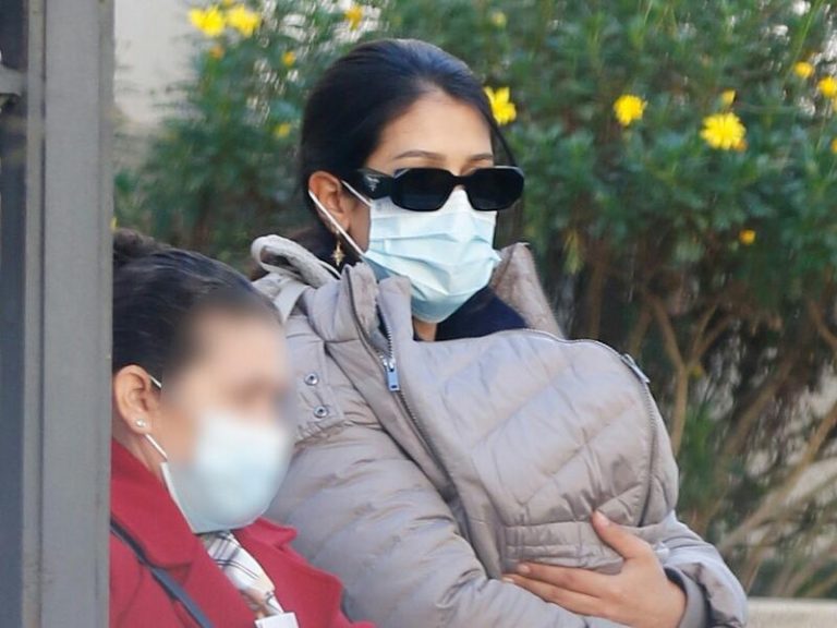 Gabriela Guillén se refugia en la fe y en su bebé