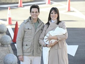 Christian Gálvez y Patricia Pardo presumen de su amor en redes celebrando el primer mes de vida de su hijo Luca