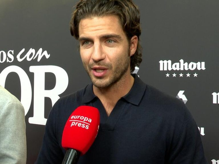 Maxi Iglesias evita desvelar si pasó las Navidades con Stephanie Cayo