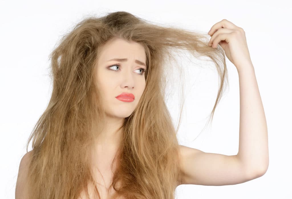 Adiós al frizz: Los mejores trucos caseros para un cabello suave y sedoso