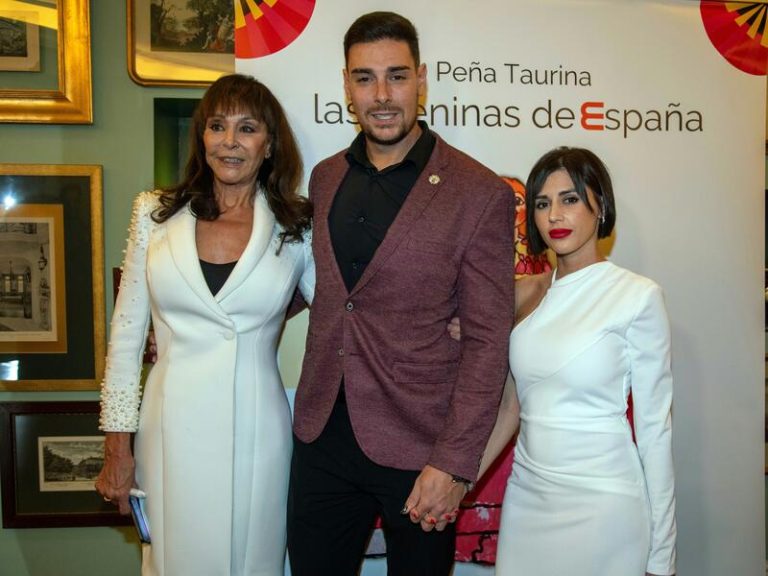 Mari Ángeles Grajal asegura que el capote de la discordia se lo quedará su hijo