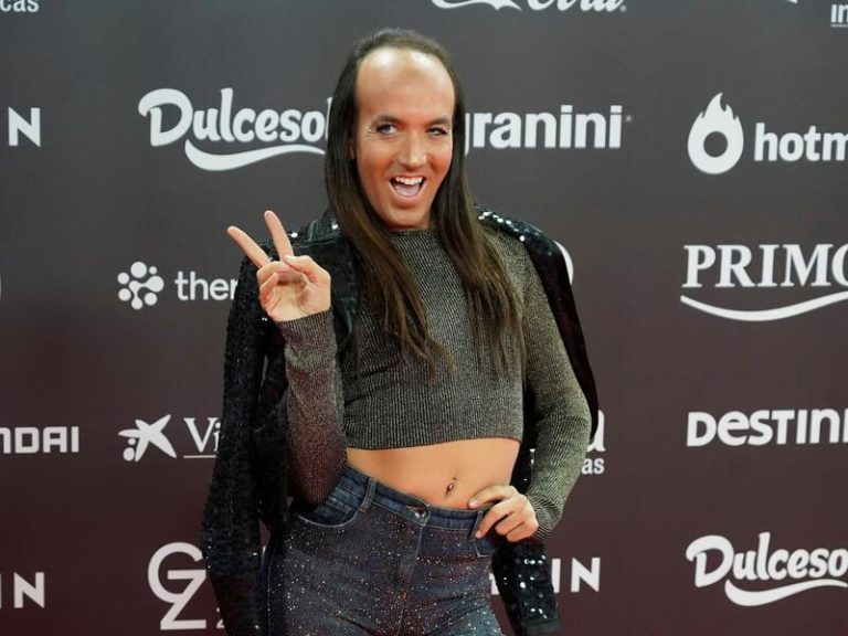 Aless Gibaja se deshace en elogios hablando de Carlo Costanzia