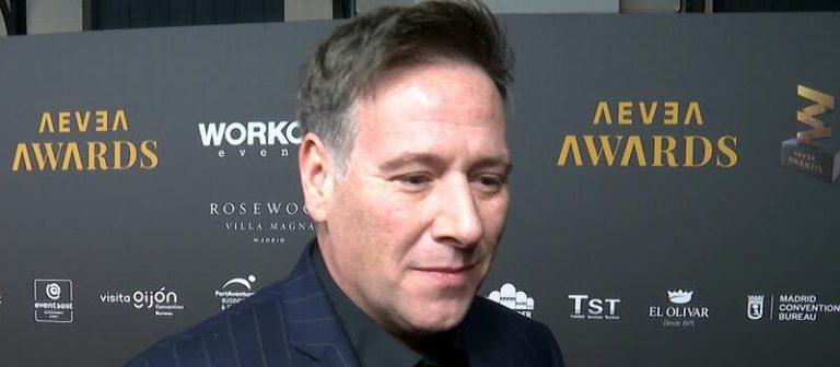 Carlos Latre afirma que Chenoa está «muy bien y muy contenta»