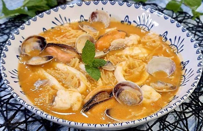 Sopa de mariscos