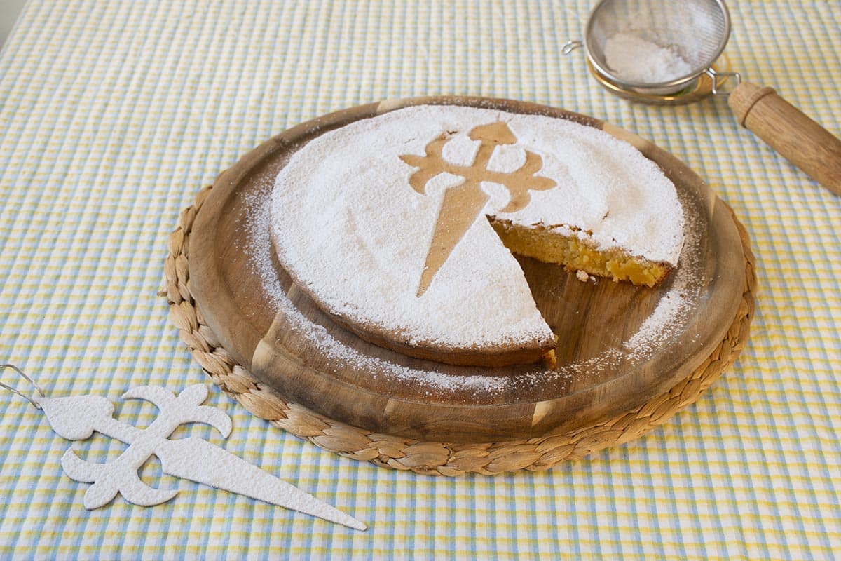 Receta de tarta de Santiago, el postre de los peregrinos