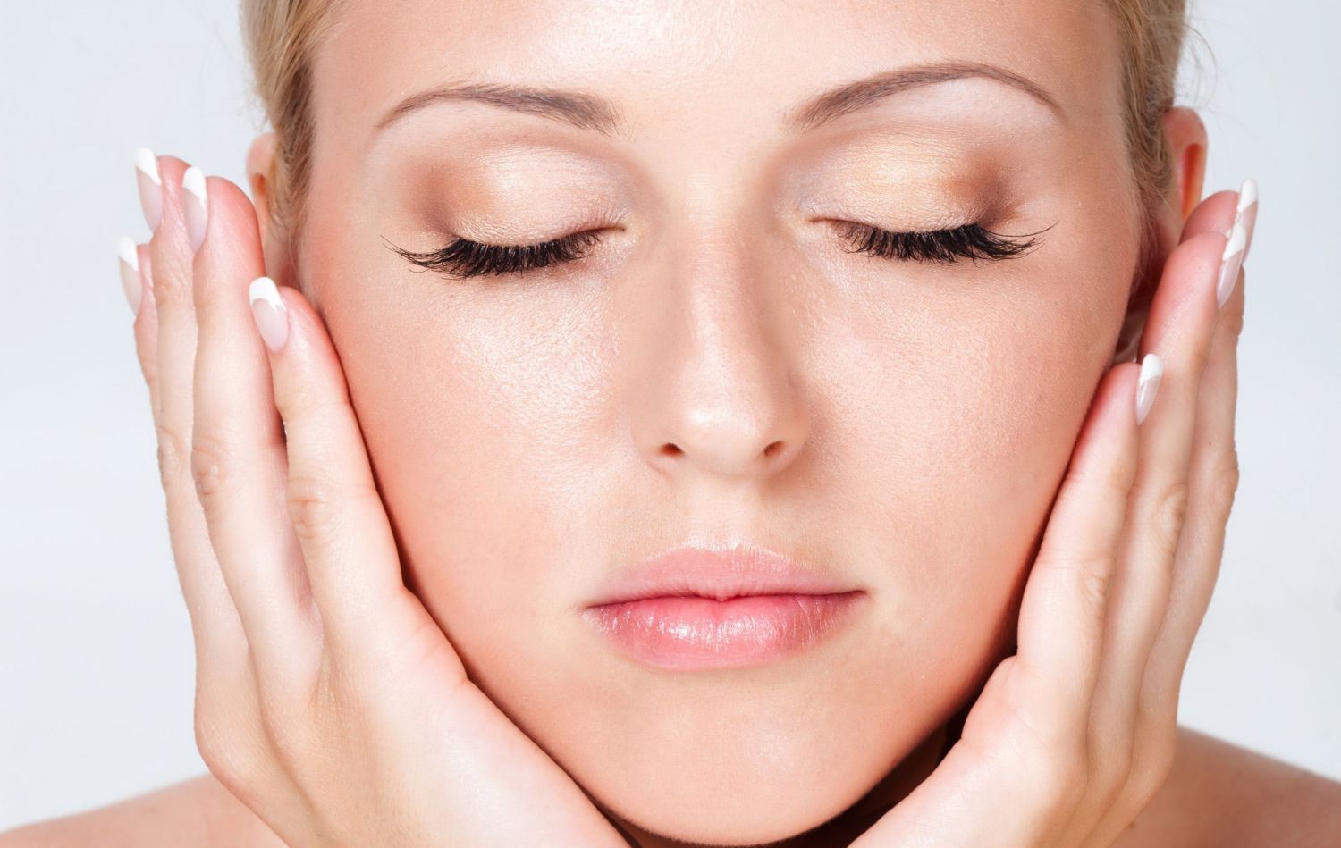 VARIACIONES EN LOS EJERCICIOS: YOGA FACIAL Y ANTI-ENVEJECIMIENTO 