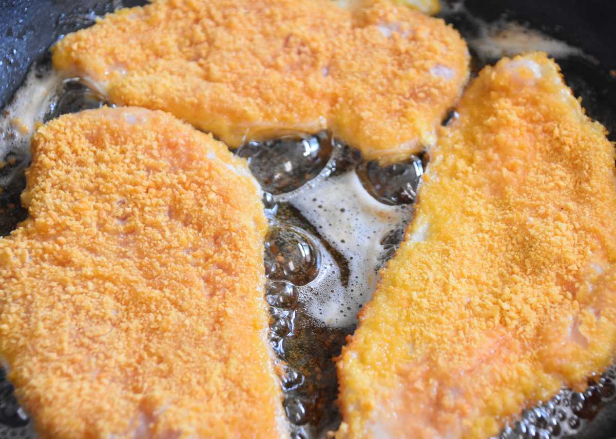 Te enseñamos a hacer milanesas o filetes empanados perfectos