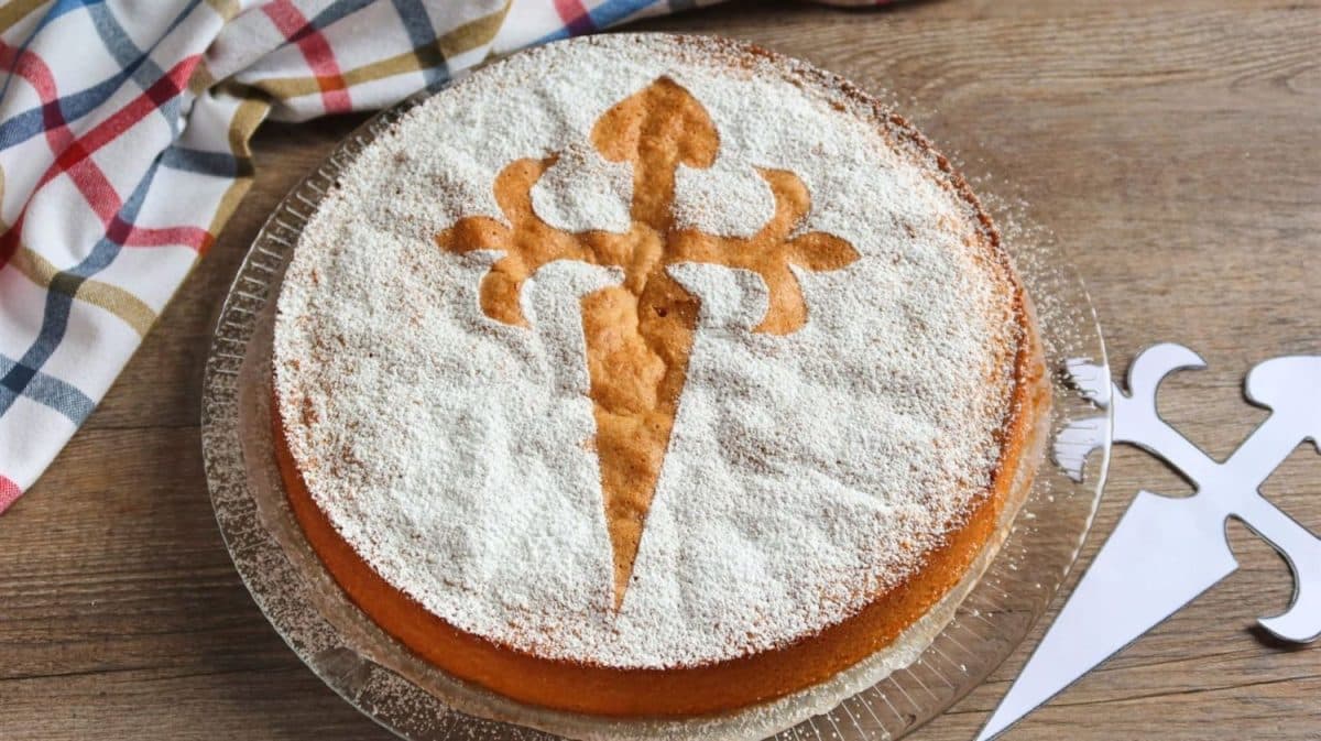 Receta de tarta de Santiago, el postre de los peregrinos