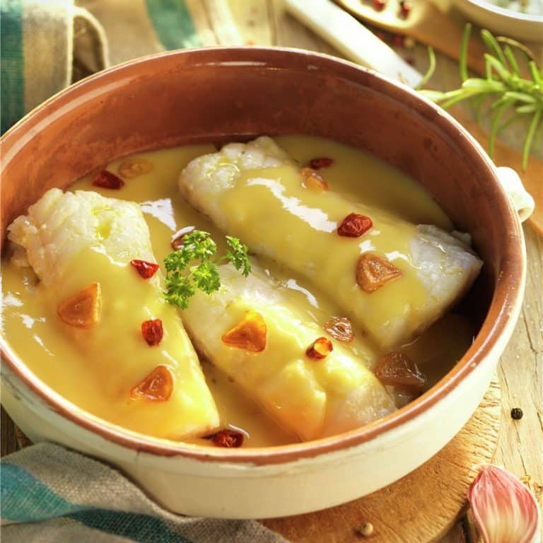Receta de bacalao al pil-pil siguiendo las recomendaciones de los mejores chefs vascos