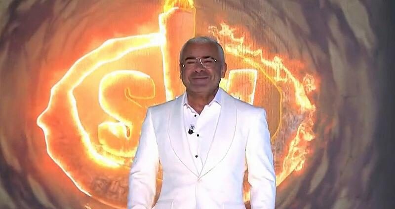 Jorge Javier Vázquez se la juega a Telecinco atacando a la nueva estrella de la cadena